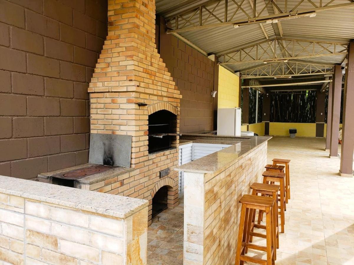 Villa Chacara Charmosa Com Piscina, Campo De Futebol Guaratinguetá Exterior foto