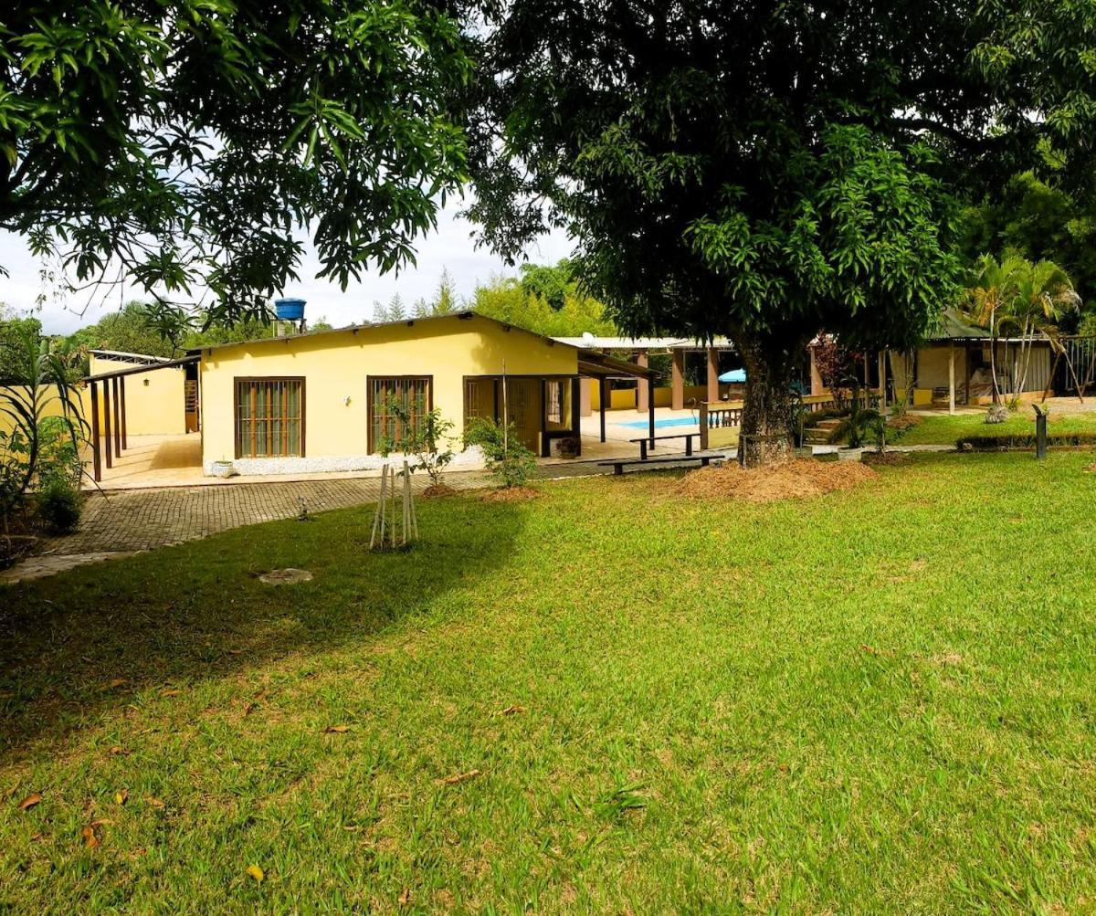 Villa Chacara Charmosa Com Piscina, Campo De Futebol Guaratinguetá Exterior foto
