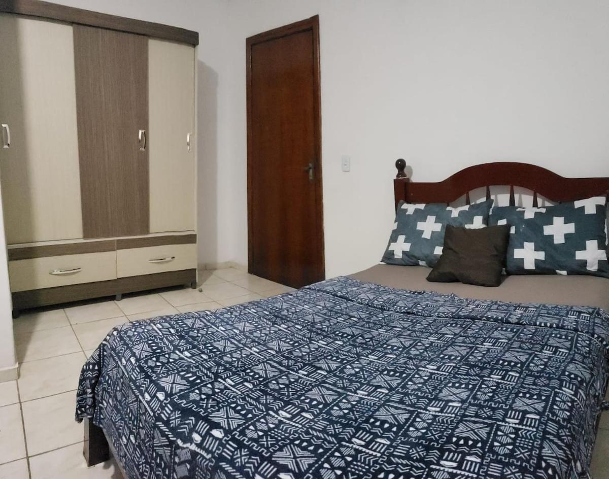 Villa Chacara Charmosa Com Piscina, Campo De Futebol Guaratinguetá Exterior foto